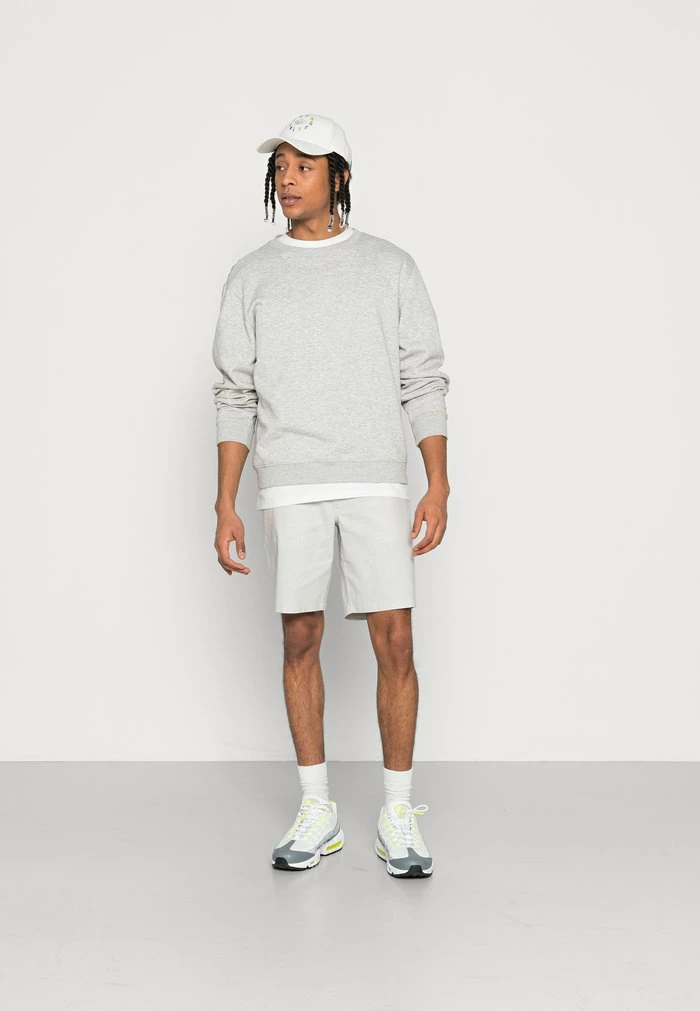 Only & Sons ONSELLIOT - Shorts - Glacier Gray 4 Only & Sons ONSELLIOT - Shorts - Glacier Gray - Image 2
