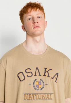 Only & Sons ONSGLEN VARISTY TEE - Print T-shirt - Twill 11 Only & Sons ONSGLEN VARISTY TEE - Print T-shirt - Twill -Only & Sons shop 08d2b551ba04485cb0b194b96dd1a865