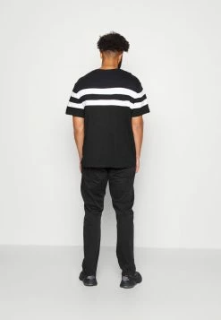 Only & Sons ONSSILAS LOGO TEE - Print T-shirt - Black -Only & Sons shop 09503451b3eb417595571f19c7070fac