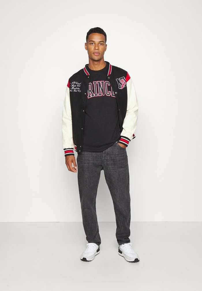 Only & Sons ONSFRED PRINCE UNISEX - Print T-shirt - Black 4 Only & Sons ONSFRED PRINCE UNISEX - Print T-shirt - Black - Image 2