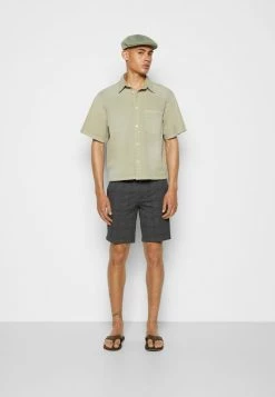 Only & Sons ONSMARK - Shorts - Black -Only & Sons shop 3335599cc1854c80b1d7aea5cd7bbeab