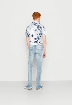 Only & Sons ONSLOOM LIFE SLIM DAMAGEMA - Slim Fit Jeans - Blue Denim -Only & Sons shop 3c1fcaea88d94a078e611b89fb70f936