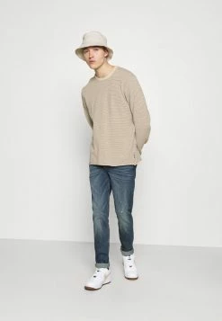 Only & Sons ONSNIGUEL LIFE CREW NECK - Jumper - Pelican -Only & Sons shop 3cce93e86a75412aba35ce0d29e67873