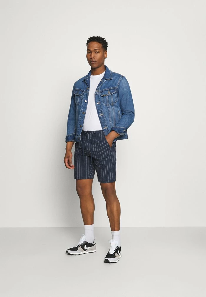 Only & Sons ONSLEO LIFE - Shorts - Glacier Gray 4 Only & Sons ONSLEO LIFE - Shorts - Glacier Gray - Image 2