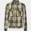 Only & Sons ONSAJAY CHECK OVERSHIRT - Shirt - Rifle Green -Only & Sons shop 49042dc1feb44e299c9c1ae1968e3780