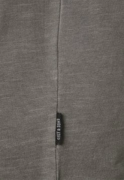 Only & Sons ONSMILLENIUM REG SS NOOS - Print T-shirt - Black -Only & Sons shop 4c492b86a8b24bc499a55894265dcae8