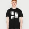 Only & Sons ONSIVEY - Print T-shirt - Black 1 Only & Sons ONSIVEY - Print T-shirt - Black -Only & Sons shop 4c9ec324592b45ff8e8a846660bef222