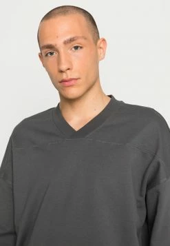 Only & Sons ONSCLAYTON V NECK SWEAT - Sweatshirt - Grey -Only & Sons shop 53925a99935241369e0cf32e80837c17