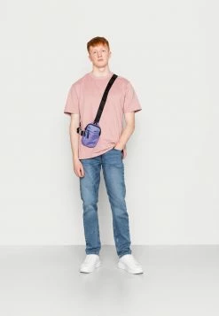 Only & Sons ONSFRED TEE - Basic T-shirt - Woodrose 8 Only & Sons ONSFRED TEE - Basic T-shirt - Woodrose -Only & Sons shop 5610e3686cf84e30b3031e6e9535a6cf