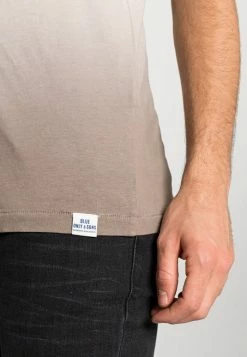 Only & Sons ONSTYSON LIFE - Print T-shirt - Whitecap Gray 11 Only & Sons ONSTYSON LIFE - Print T-shirt - Whitecap Gray -Only & Sons shop 5b7c5e72b7df438eb7860c8bc9bde5ea