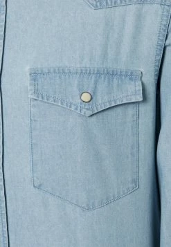 Only & Sons ONSSILAS LIFE CHAMBRAY - Shirt - Light Blue Denim -Only & Sons shop 61adba7a4b724130833153aafa5c78a8