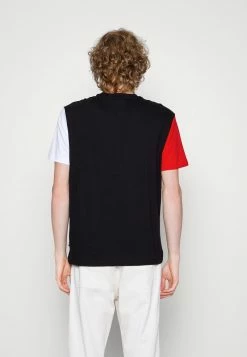 Only & Sons ONSSILAS PRINCE TEE UNISEX - Print T-shirt - Black -Only & Sons shop 65980e3d17004db3bc35cb430232067a