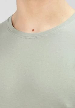 Only & Sons ONSMATT LIFE LONGY - Basic T-shirt - Seagrass 11 Only & Sons ONSMATT LIFE LONGY - Basic T-shirt - Seagrass -Only & Sons shop 6a153ab2642e4763a584237286136d2b