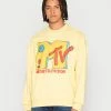 Only & Sons ONSMTV - Sweatshirt - Custard -Only & Sons shop 6cca2d1f06ae4c89bd8af77ce96ccd7b