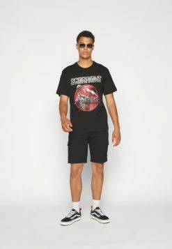 Only & Sons ONSSCORPIONS TEE - Print T-shirt - Black -Only & Sons shop 6f34c46922ca41d5bfd8f9674abdff38