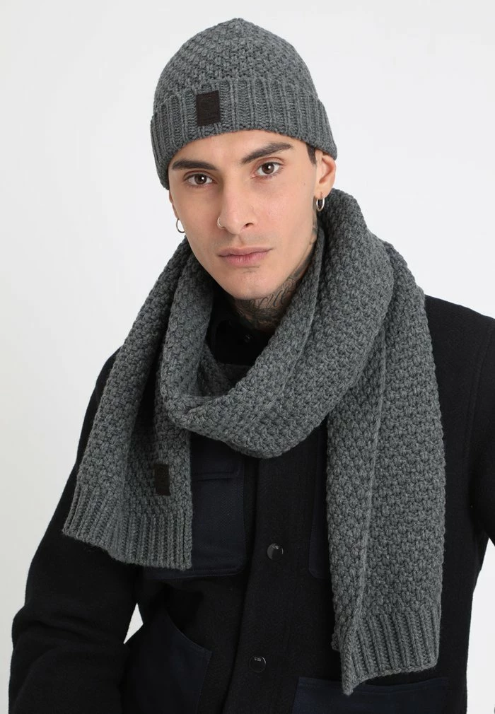 Only & Sons ONSCENZ BOX SCARF BEANIE SET - Scarf - Medium Grey Melange 4 Only & Sons ONSCENZ BOX SCARF BEANIE SET - Scarf - Medium Grey Melange - Image 2