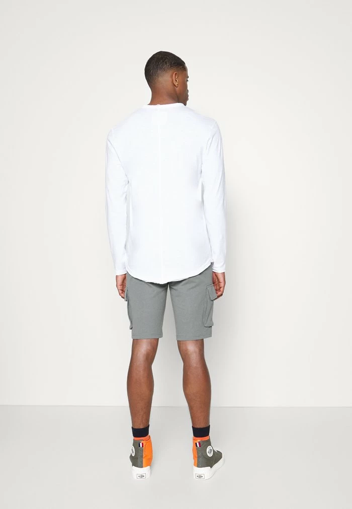 Only & Sons ONSKIAN KENDRICK - Shorts - Castor Gray 7 Only & Sons ONSKIAN KENDRICK - Shorts - Castor Gray - Image 5