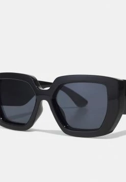 Only & Sons ONSSUNGLASSES UNISEX - Sunglasses - Black 9 Only & Sons ONSSUNGLASSES UNISEX - Sunglasses - Black -Only & Sons shop 7d8d809d865e43f5a872af5f9320f0f7