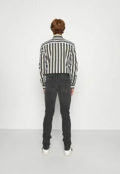 Only & Sons ONSLOOM LIFE SLIM WASHED - Slim Fit Jeans - Black Denim -Only & Sons shop 7f5151ff9ead492f9ea560d2b98eacda