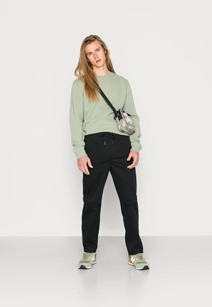 Only & Sons ONSSINUS LOOSE PANT - Trousers - Black 4 Only & Sons ONSSINUS LOOSE PANT - Trousers - Black - Image 2