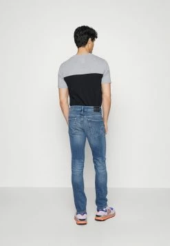 Only & Sons ONSLOOM - Slim Fit Jeans - Blue Denim -Only & Sons shop 86f8b7a8889b48d4b5fa148fb206753a
