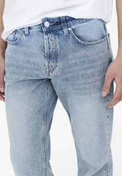 Only & Sons ONSEDGE LOOSE - Straight Leg Jeans - Blue Denim -Only & Sons shop 89e864c69da1436fb6eba2e5802cea66