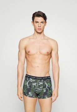 Only & Sons ONSKASPER TRUNKS 3 PACK - Pants - Olive Night -Only & Sons shop 8c94ba756fe048d28c42ad29b84e5753