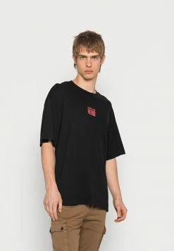 Only & Sons ONSILLIAN PRINT TEE - Print T-shirt - Black -Only & Sons shop 93732ee5244e45d48974afde04424eea
