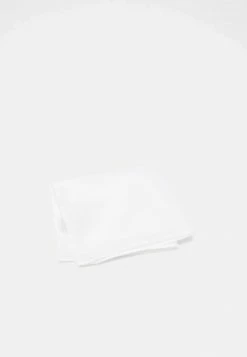 Only & Sons ONSTBOX THEO BOW TIE HANKERCHIEF SET - Pocket Square - Black/white 13 Only & Sons ONSTBOX THEO BOW TIE HANKERCHIEF SET - Pocket Square - Black/white -Only & Sons shop 965de9d8bc4b4766a0c0af15c16da433