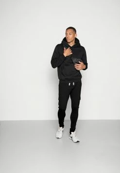 Only & Sons ONSWF KENDRICK - Tracksuit Bottoms - Black -Only & Sons shop 9babebf2d60c42a9bf213d9c77654e1d