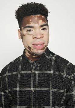 Only & Sons ONSMAZI LIFE CHECKED - Shirt - Black 11 Only & Sons ONSMAZI LIFE CHECKED - Shirt - Black -Only & Sons shop a9e4b07fe32244d483595d12730b6e6a