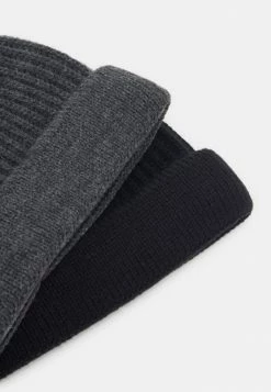 Only & Sons ONSSHORT BEANIE 2 PACK - Beanie - Black/dark Grey Melange -Only & Sons shop ad56ccab393e4279b3bd6a55fadd1538