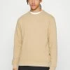Only & Sons ONSCERES LIFE CREW NECK - Sweatshirt - Incense 1 Only & Sons ONSCERES LIFE CREW NECK - Sweatshirt - Incense -Only & Sons shop b070df7fc3c446c185ca51236ac2d8bc