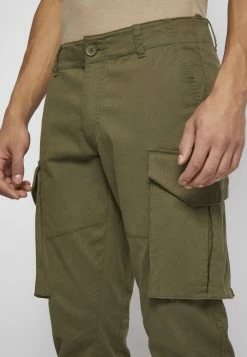 Only & Sons ONSKIM LIFE - Cargo Trousers - Olive Night -Only & Sons shop b1db483f3548436bbf6727151c95ffad