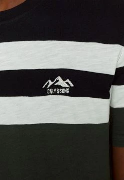 Only & Sons ONSSILAS REGULAR LOGO TEE - Print T-shirt - Black/khaki 13 Only & Sons ONSSILAS REGULAR LOGO TEE - Print T-shirt - Black/khaki -Only & Sons shop b7a34242aee2448ba55f78e42830c879