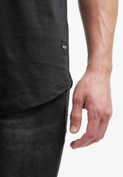 Only & Sons ONSMATT LIFE LONGY - Basic T-shirt - Black -Only & Sons shop d173804a4d7340b39b74487209a2a919