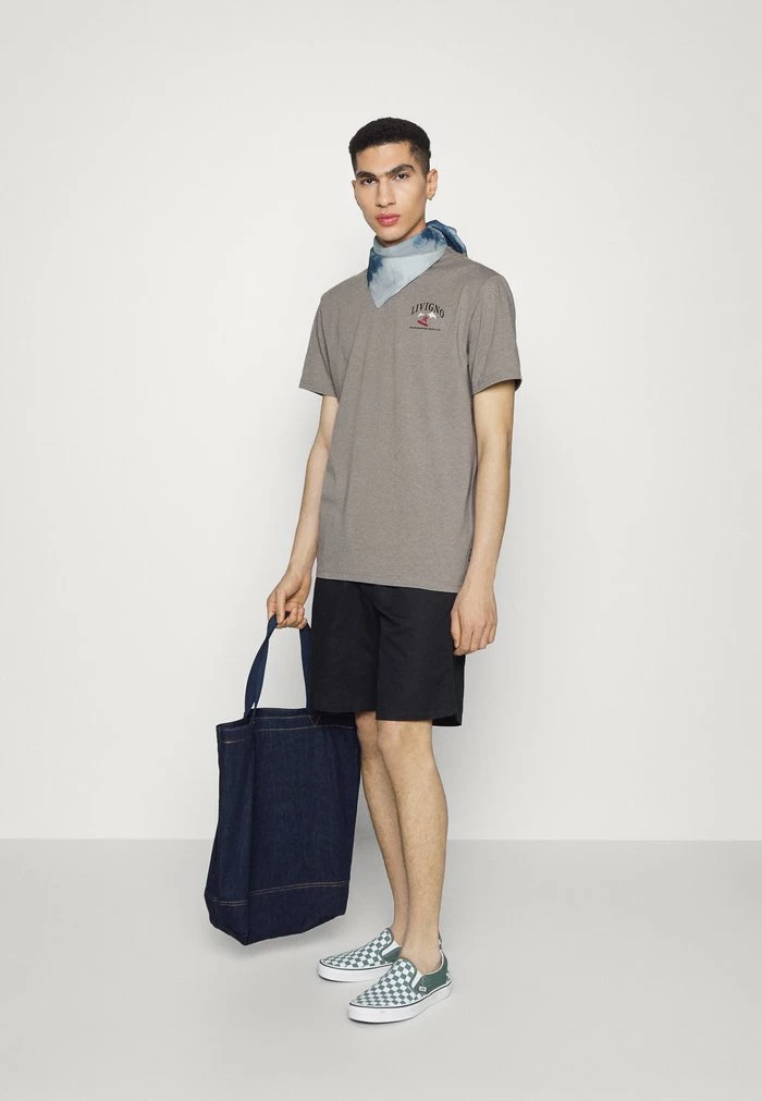 Only & Sons ONSJAKE LIFE CLUB TEE - Print T-shirt - Chinchilla 4 Only & Sons ONSJAKE LIFE CLUB TEE - Print T-shirt - Chinchilla - Image 2