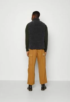 Only & Sons ONSCASH PUFFER VEST - Waistcoat - Obsidian 9 Only & Sons ONSCASH PUFFER VEST - Waistcoat - Obsidian -Only & Sons shop d761365f7750437485fe4ce8cd93f64e