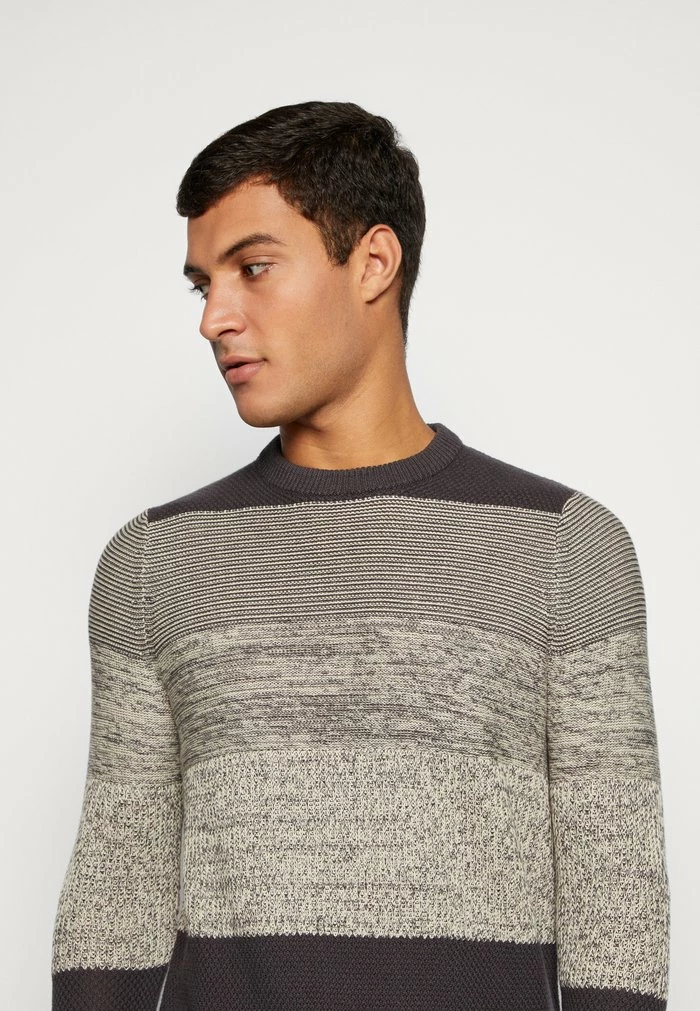 Only & Sons ONSJOE LONGY BLOCK - Jumper - Obsidian 6 Only & Sons ONSJOE LONGY BLOCK - Jumper - Obsidian - Image 4