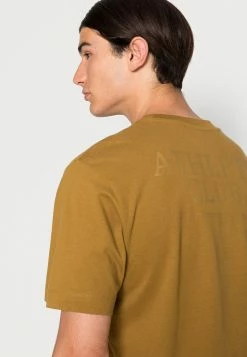 Only & Sons ONSFRED CLUB - Print T-shirt - Plantation -Only & Sons shop dc98e679aa4c4f238911b1a6066448ca