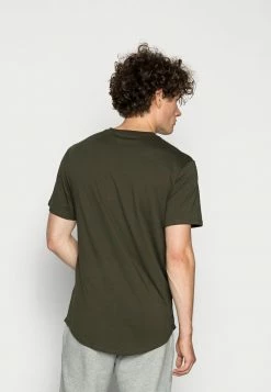 Only & Sons ONSMATT LONGY TEE - Basic T-shirt - Forest Night -Only & Sons shop e821d21807b4413bab4dad0631a497ee