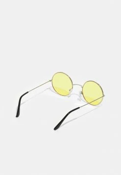 Only & Sons ONSSUNGLASSES ROUND UNISEX - Sunglasses - Yellow -Only & Sons shop eff1d0178a674f7bbb250bee15ae8b26